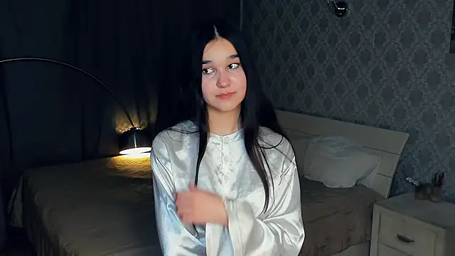 MeliaMelchiori online show from November 2025 01:52:02 AM