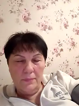 OliviaaSkyy online show from November 2025 07:57:01 PM