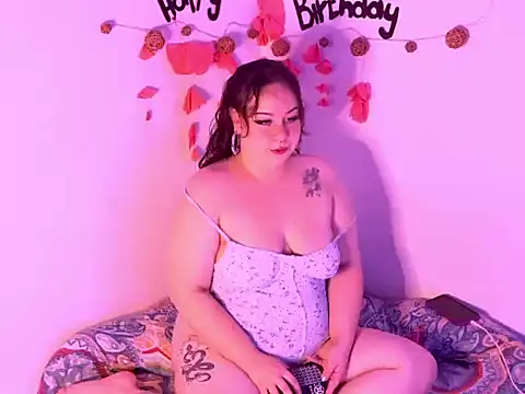 Snapshot of kathleenCosmicVice chatting on June 2026 11:51:02 PM kathleenCosmicVice online show from June 2026 11:51:02 PM