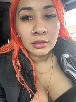 yesslove online show from February 2026 09:33:02 PM