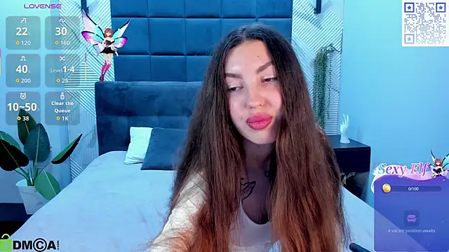 LiraRevery online show from December 2025 11:10:02 PM