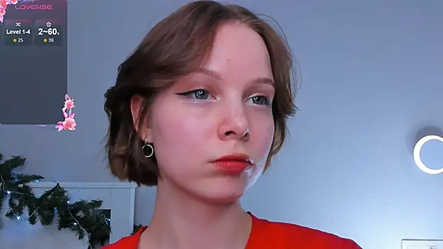 UmbraVelour online show from December 2025 03:06:01 PM