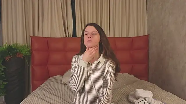 VelvetNyxen online show from January 2026 03:26:01 PM