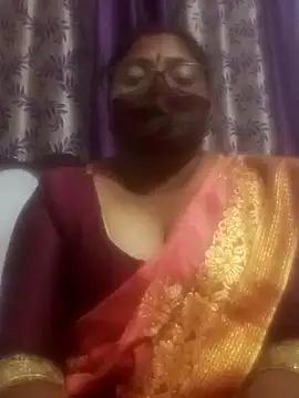 Simran62 online show from February 2026 07:23:02 PM