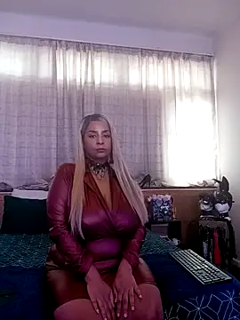 LaReineCleo online show from May 2026 10:21:01 AM