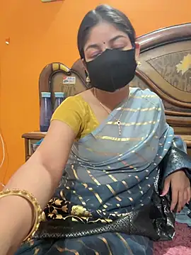 cutestpearl online show from April 2026 06:57:01 PM