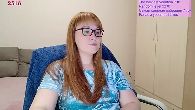 Snapshot of Foxy-lady chatting on July 2026 05:07:02 PM Foxy-lady online show from July 2026 05:07:02 PM