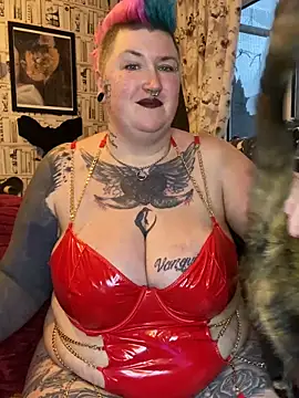 DamagedGoddessX online show from December 2025 03:39:02 PM