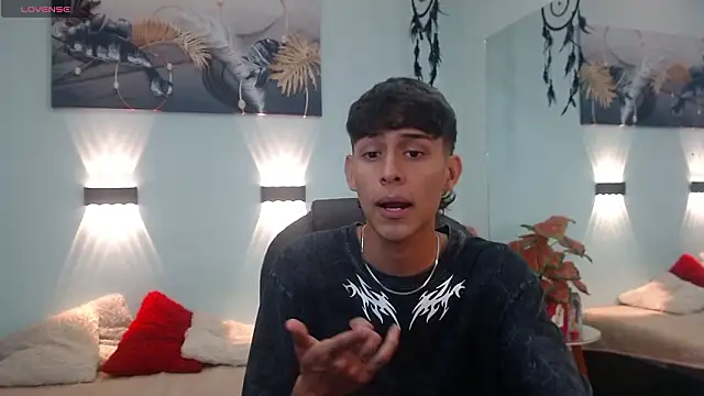 DraxBlade09 online show from February 2026 01:05:02 PM