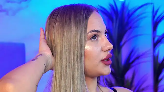 Chloe GraceeX online show from December 2025 11:25:02 PM