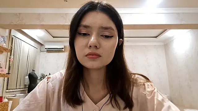 Snapshot of CorinneKindregans chatting on November 2025 03:37:02 PM CorinneKindregans online show from November 2025 03:37:02 PM