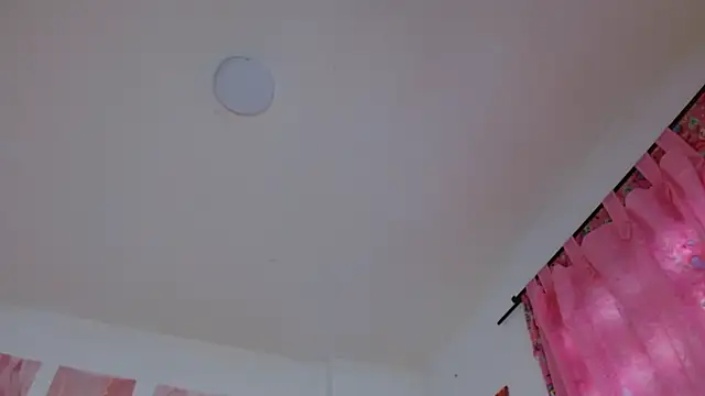 alice xbarkert online show from May 2026 09:55:01 PM