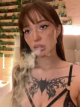 AlishaRuby online show from April 2026 08:20:01 AM