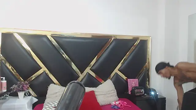 Caroyandy3 online show from November 2025 07:13:02 PM