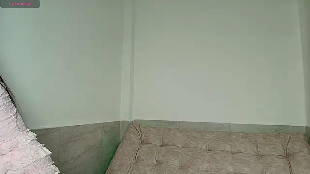 Snapshot of Megan_Ivy chatting on November 2025 10:03:01 AM Megan Ivy online show from November 2025 10:03:01 AM