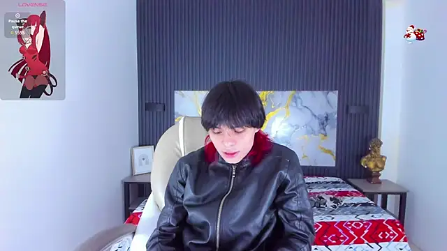 Snapshot of Sylasfrost chatting on December 2025 07:07:02 PM Sylasfrost online show from December 2025 07:07:02 PM