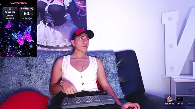 Snapshot of ATLASVANDRAKE chatting on November 2025 08:29:02 PM ATLASVANDRAKE online show from November 2025 08:29:02 PM