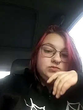 living420 online show from November 2025 08:32:01 PM