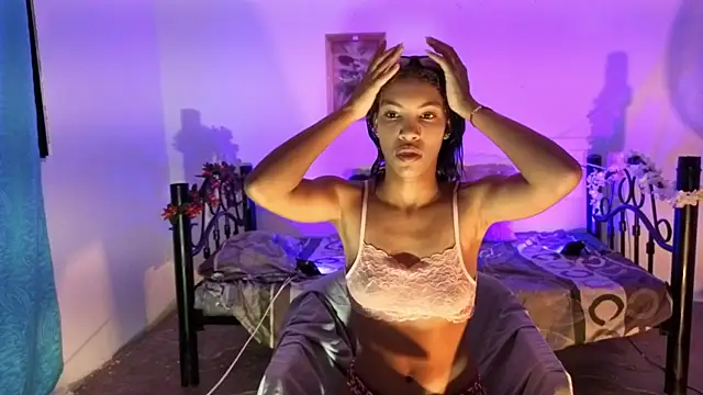 ginebra-n18 online show from December 2025 03:22:01 AM