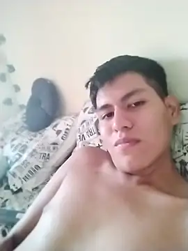 Snapshot of ariel2007gr chatting on December 2025 11:00:02 PM ariel2007gr online show from December 2025 11:00:02 PM