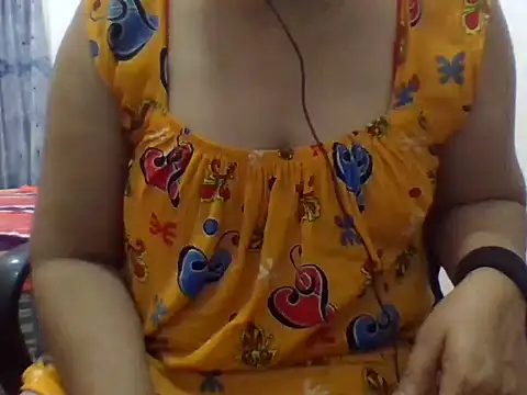 Snapshot of TricksySL chatting on February 2026 03:43:01 PM TricksySL online show from February 2026 03:43:01 PM