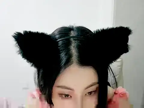 Snapshot of XIAOFENG-2025 chatting on November 2025 08:14:01 AM XIAOFENG-2025 online show from November 2025 08:14:01 AM