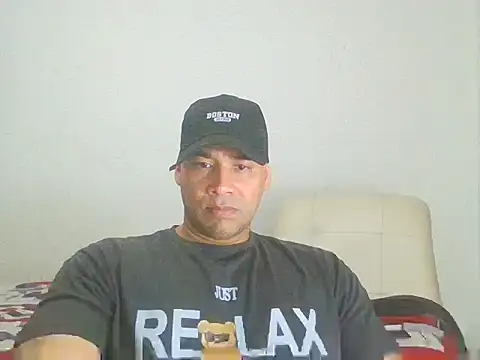 Snapshot of musclehetero chatting on November 2025 11:30:01 PM musclehetero online show from November 2025 11:30:01 PM