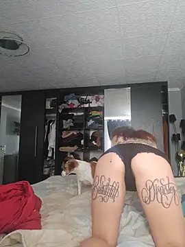 Snapshot of Megintbeus chatting on November 2025 01:00:02 PM Megintbeus online show from November 2025 01:00:02 PM