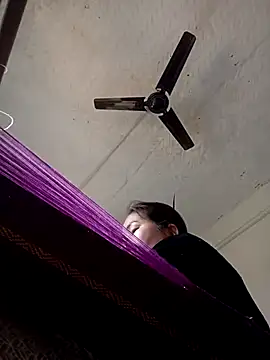 Reema 143 online show from March 2026 04:52:01 AM