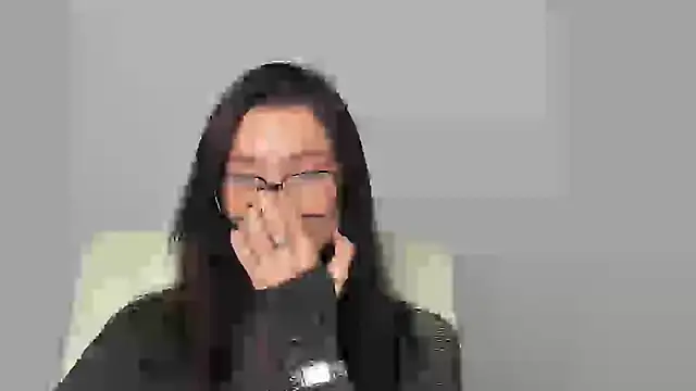 Snapshot of Stella_XO chatting on November 2025 01:10:01 PM Stella XO online show from November 2025 01:10:01 PM