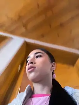 Emma pink18 online show from December 2025 04:23:02 PM