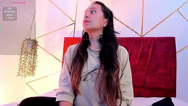 Julieta Lein  online show from January 2026 08:47:02 PM