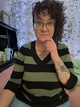 sareberr420 online show from April 2026 04:19:02 PM