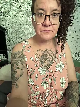sareberr420 online show from June 2026 01:10:01 PM