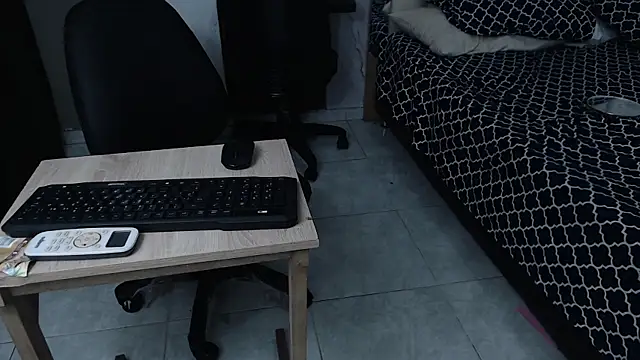 sweett love  online show from December 2025 02:08:02 AM