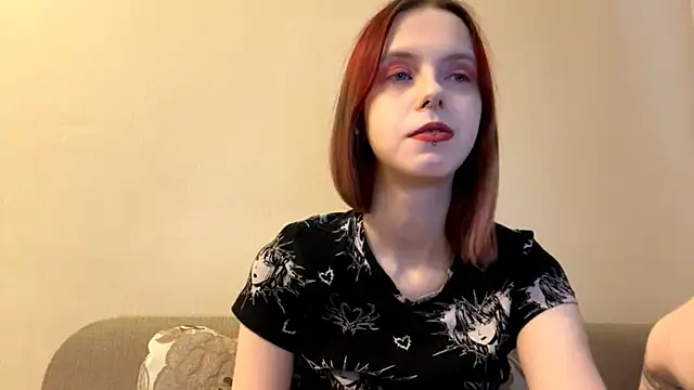 LulyClouds online show from November 2025 09:32:02 AM