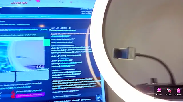 Snapshot of thomas_scot1 chatting on November 2025 01:04:01 PM thomas scot1 online show from November 2025 01:04:01 PM