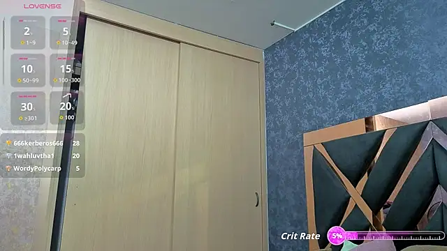 Snapshot of alicee_foox chatting on June 2026 06:57:01 PM alicee foox online show from June 2026 06:57:01 PM