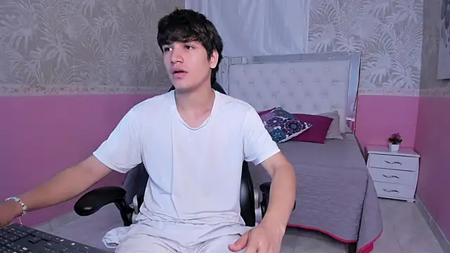 JakeSummer  online show from November 2025 01:13:01 PM