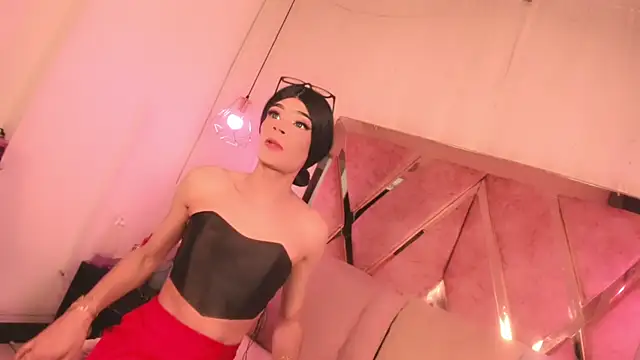 atenea taylor  online show from January 2026 01:33:01 AM