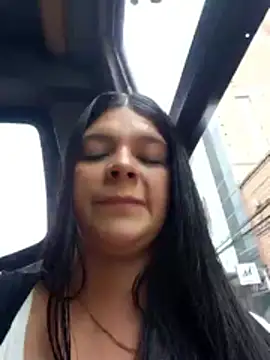 Layla-daring online show from April 2026 06:10:01 PM