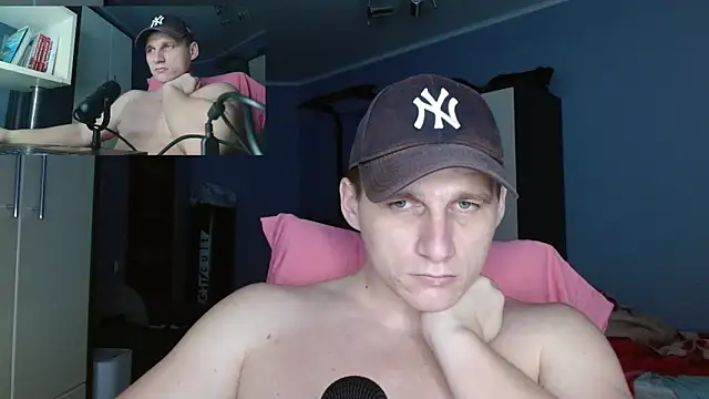 Poliglotjoe1 online show from December 2025 09:06:01 AM