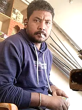 Snapshot of Roy___121 chatting on January 2026 05:56:01 AM Roy 121 online show from January 2026 05:56:01 AM