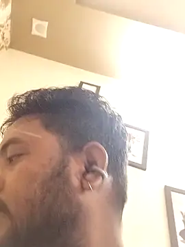 Snapshot of Roy___121 chatting on February 2026 06:20:02 AM Roy 121 online show from February 2026 06:20:02 AM