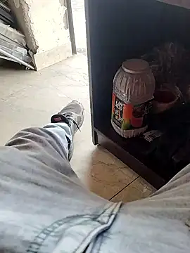 Snapshot of Roy___121 chatting on March 2026 06:50:02 AM Roy 121 online show from March 2026 06:50:02 AM