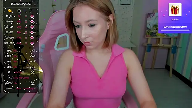 Snapshot of Emmy_Soul chatting on November 2025 07:59:02 PM Emmy Soul online show from November 2025 07:59:02 PM