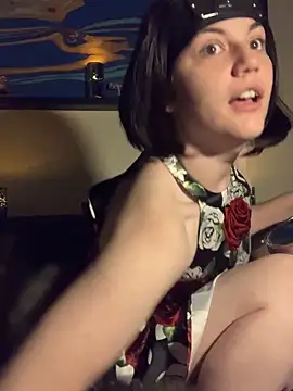 Snapshot of Kora_Kat chatting on December 2025 12:48:02 AM Kora Kat online show from December 2025 12:48:02 AM