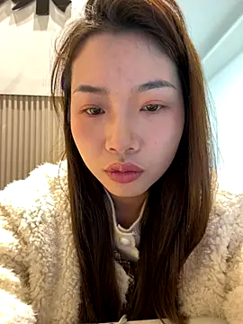 Snapshot of GYYoo chatting on November 2025 04:01:02 AM GYYoo online show from November 2025 04:01:02 AM