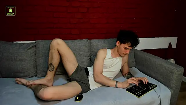 Adam Porrter online show from June 2026 04:32:01 PM