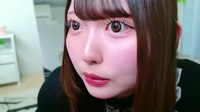  Sakura F online show from April 2026 03:39:02 PM